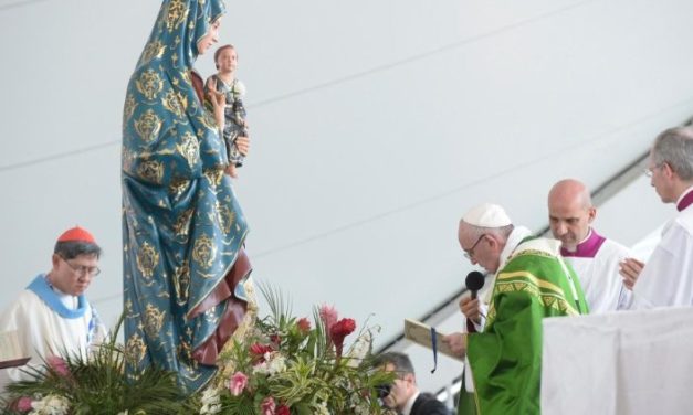 Папа попрощався з учасниками ВДМ. Наступний відбудеться в Португалії