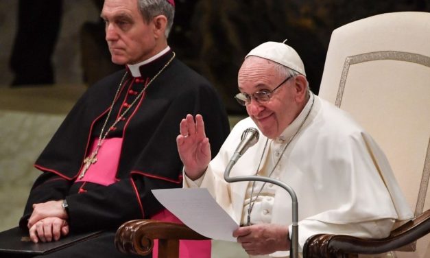 Папа: Бог не забуває своїх дітей та вислуховує їхні молитви