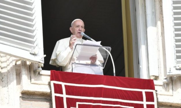 Папа: Молитва – незамінна умова доброї місії