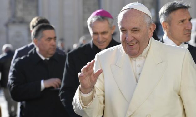 Папа: Хто обирає Христа, той не може вдаватися до ворожки