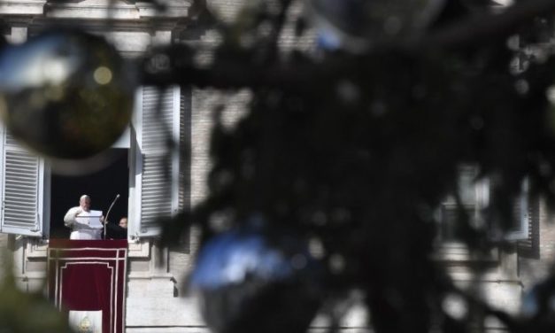 Папа закликає молитися за плоди 52-го Міжнародного Євхаристійного Конгресу