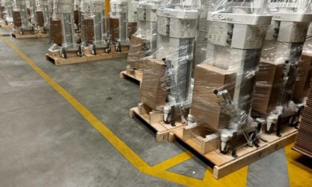 Папа подарував дихальні апарати для лікарень в найбільш постраждалих регіонах