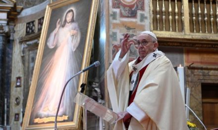 Папа: Милосердя нікого не залишає позаду, спільність – запорука майбутнього