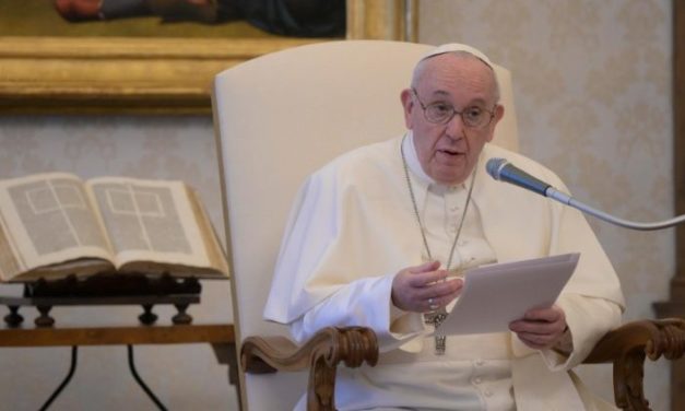 Папа: Бог прощає завжди, людина – деколи, природа – ніколи