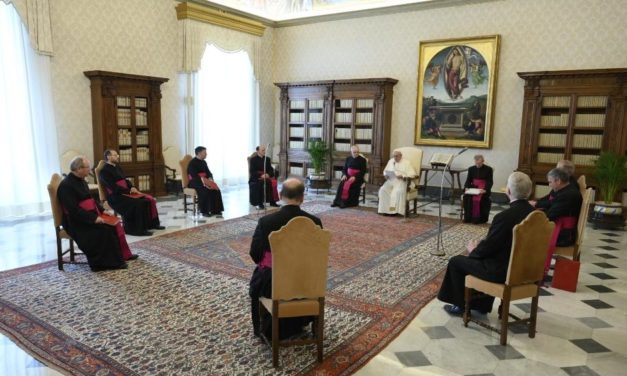 Папа: Взаємини з Богом не рабські чи васальні, але дружби і завіту