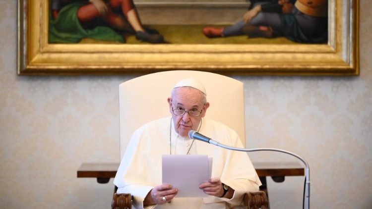 Папа: Нехай же період відпусток буде часом зміцнення стосунків з Богом і ближніми