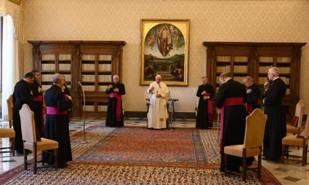 Папа: Ми покликані продовжувати діло Христа-цілителя в світі