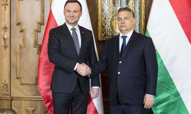 Угорщина та Польща заблокували бюджет Євросоюзу на 7 років за каральні санкції за відмову розширювати привілеї ЛГБТ