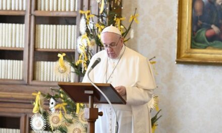 Папа: Нехай Господь, народжений у Вифлеємі, дарує сім’ям спокій і єдність