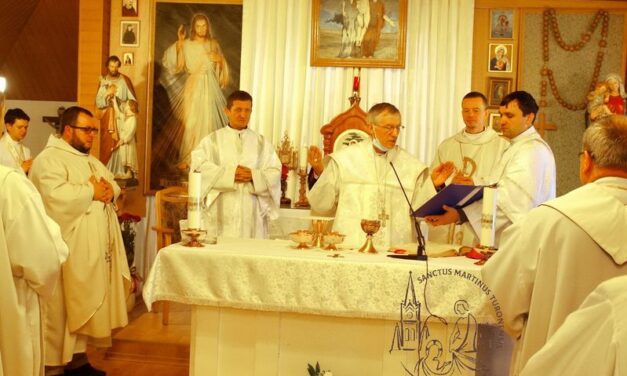 День богопосвячених осіб у Мукачівській дієцезії