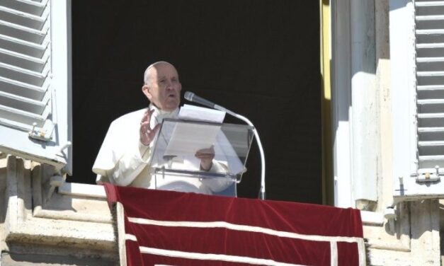 Папа: Бог – не абстрактна ідея, а Той, Який прийняв поранену людську природу