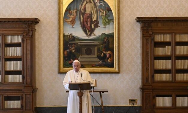 Папа: Ми покликані послідовним свідченням показувати іншим Ісуса