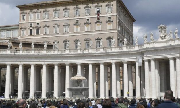 Папа: Ісус – не привид, а жива Особа, християнство – зустріч з Ним