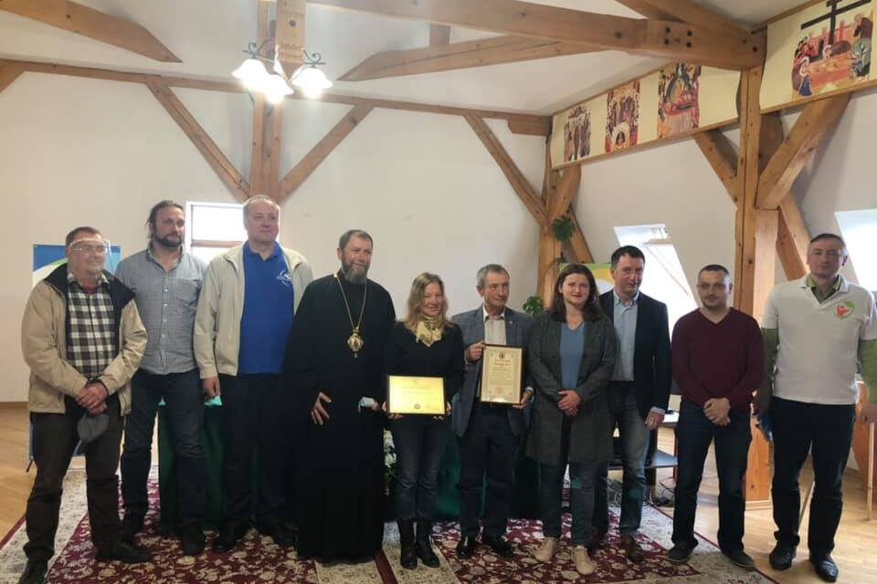 Вручення єпископських грамот та премій NABU активістам громадських Рухів «Save Borzhava» та «Free Svydovetc»