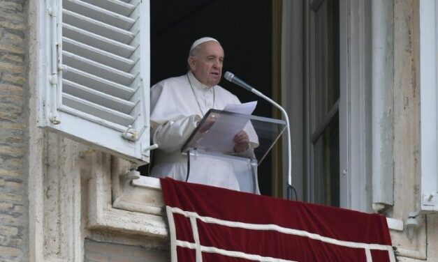 Папа: Святий Дух чинить можливим спілкування, творячи єдність у розмаїтті