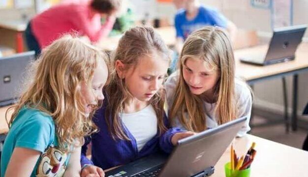 Швеція перша з країн заборонила процедури зі зміни статі для дітей