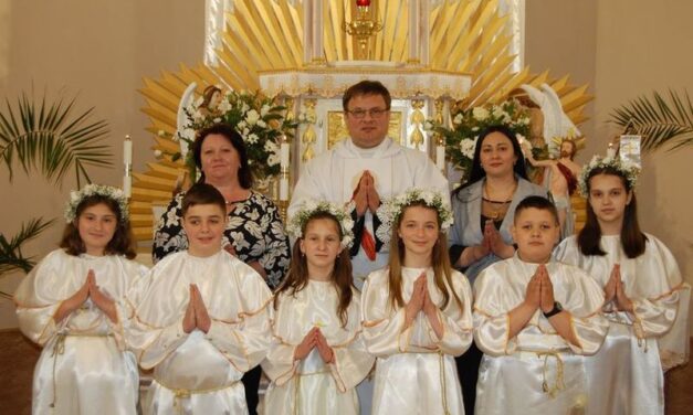 Перше Причастя у Рахові