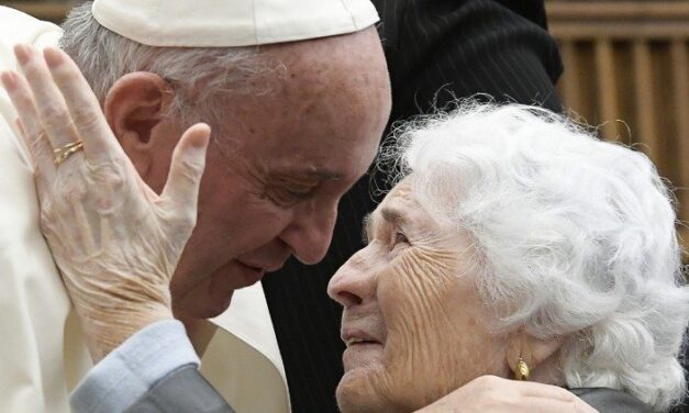 Послання Папи на Всесвітній день дідусів і бабусь: мрії, пам’ять і молитва