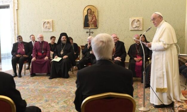 Папа: єпископ служить зростанню Божого люду в єдності віри, надії та любові