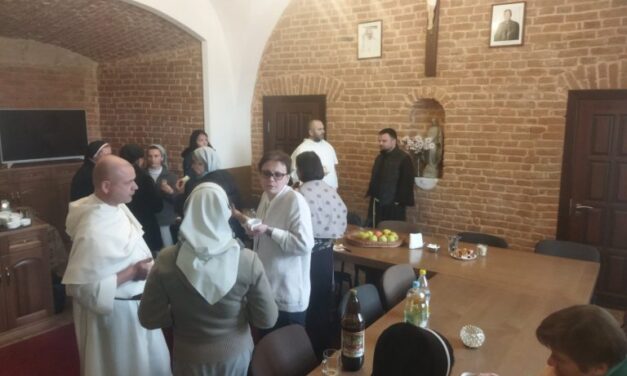 ІІІ ЗУСТРІЧ ВІДПОВІДАЛЬНИХ ЗА ПОКЛИКАННЯ. 21.10.2021 м. Тиврів