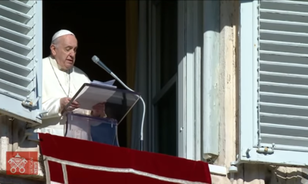 Папа: Щоб зберегти гармонію в сім’ї потрібно здолати диктатуру «я»