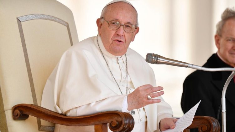 Папа: Пошана до похилих віком – форма повернення любові, яку ми отримали