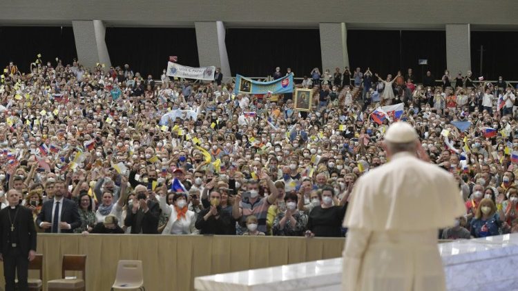 Папа словакам: прийняти потребуючого – це не лише акт любові, а й віри