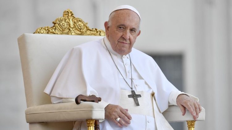 Папа: цифрові медіа – могутній засіб для сприяння миру
