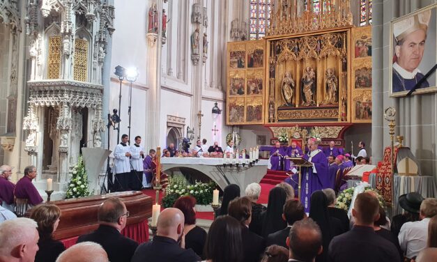 Прощання у Кошіцах з кардиналом Йозефом Томко