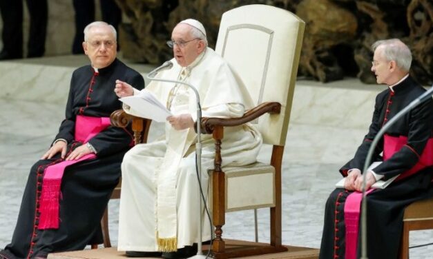 Папа: Молімося за український народ; переживаємо третю світову війну