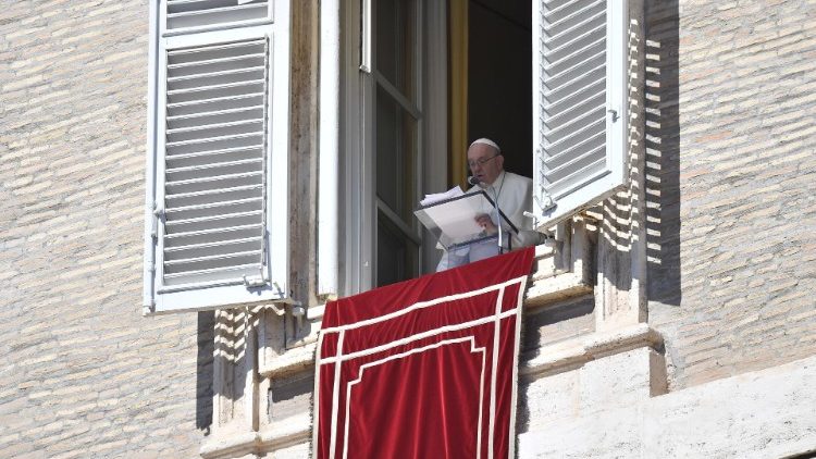 Папа: Молімося за мир на кожній землі, яка скроплена кров’ю через війну