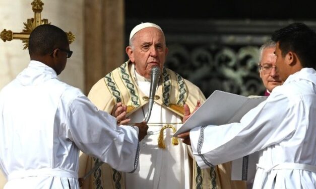 Папа: християнська віра є даром, який вимагає прямувати разом з іншими