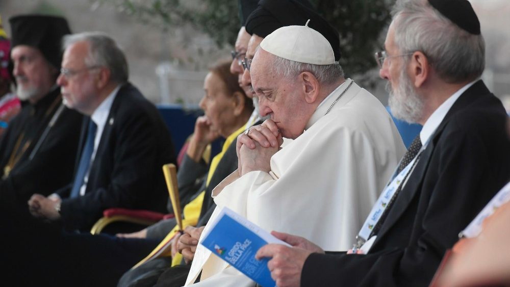 Папа: волання про мир заслуговує на те, щоби бути почутим