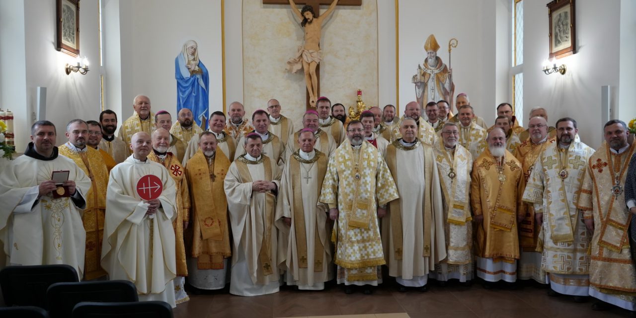 Брюховичі: завершення реколекцій єпископів та братерська зустріч