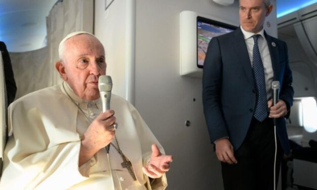 Папа: три світові війни протягом століття, ми не хочемо це усвідомити