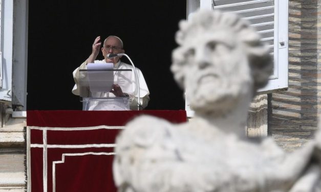 Папа: навіть найбільш віруючі переходять через тунель сумніву