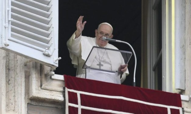 Папа: виявляймо близькість українцям через допомогу та молитву