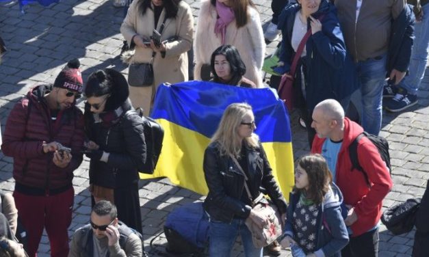 Папа: Нехай же Господь відкриє дороги миру для України