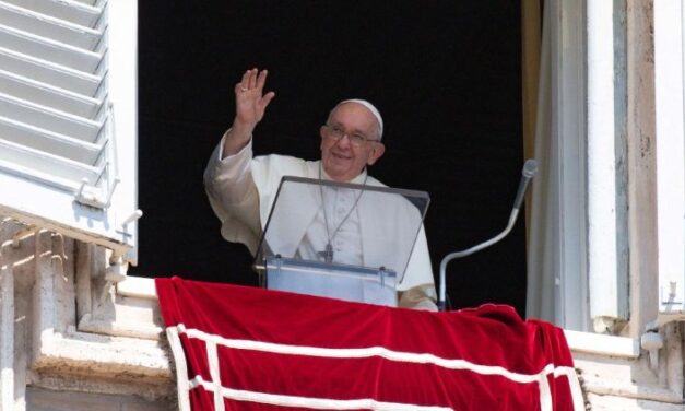 Папа: молімося за всі народи, що страждають від війни, особливо за Україну