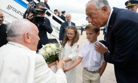 Папа у Португалії: розпочалася Апостольська подорож