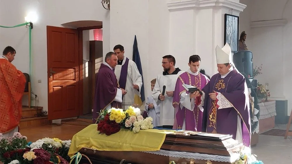 Єпископ Скомаровський: день молитви за мир – вираз солідарності Церкви