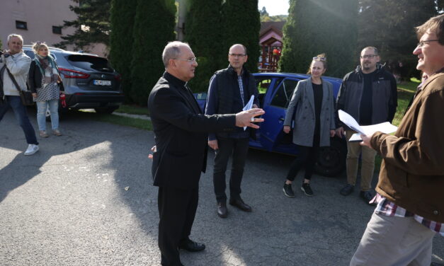 Голова Конференції єпископів Словаччини відвідав постраждалих від землетрусу