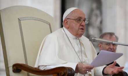 Папа: молімося за мир в Україні та всюди, де є війна