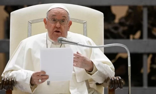 Папа: не забуваймо молитися про дар миру, особливо для України