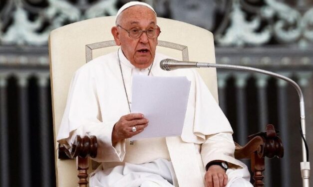 Папа: кожного дня молімося за мир