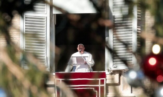 Папа: молімося за мир у світі, за мир у стражденній Україні!