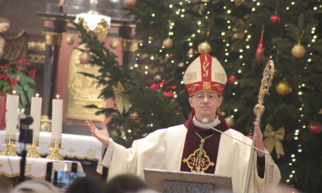 Єпископ Микола Лучок у день Різдва: Ісус має відповідь