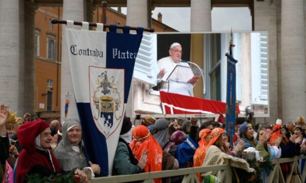 Папа: Князь миру нехай дасть мир спільнотам Сходу, що страждають від війни