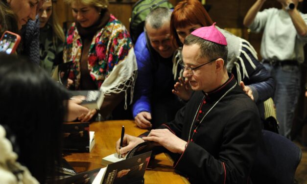 Презентація книги єпископа Миколи Лучка у Львові