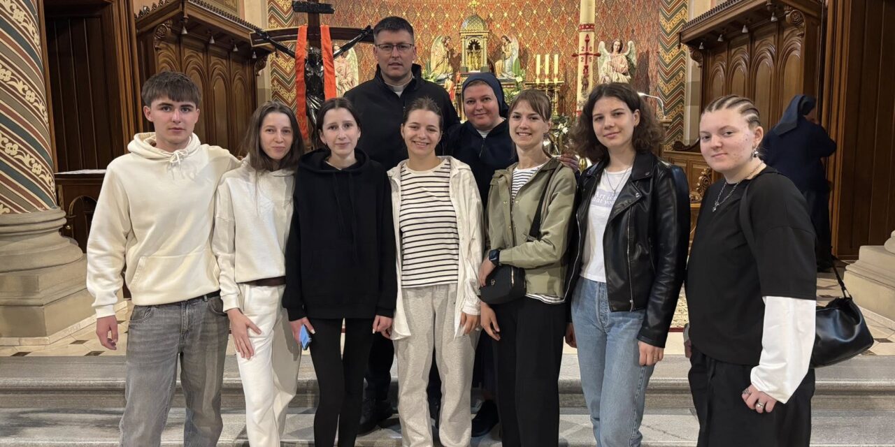 Перечинці взяли участь у Вікентійсько-Марійній зустрічі у Кракові
